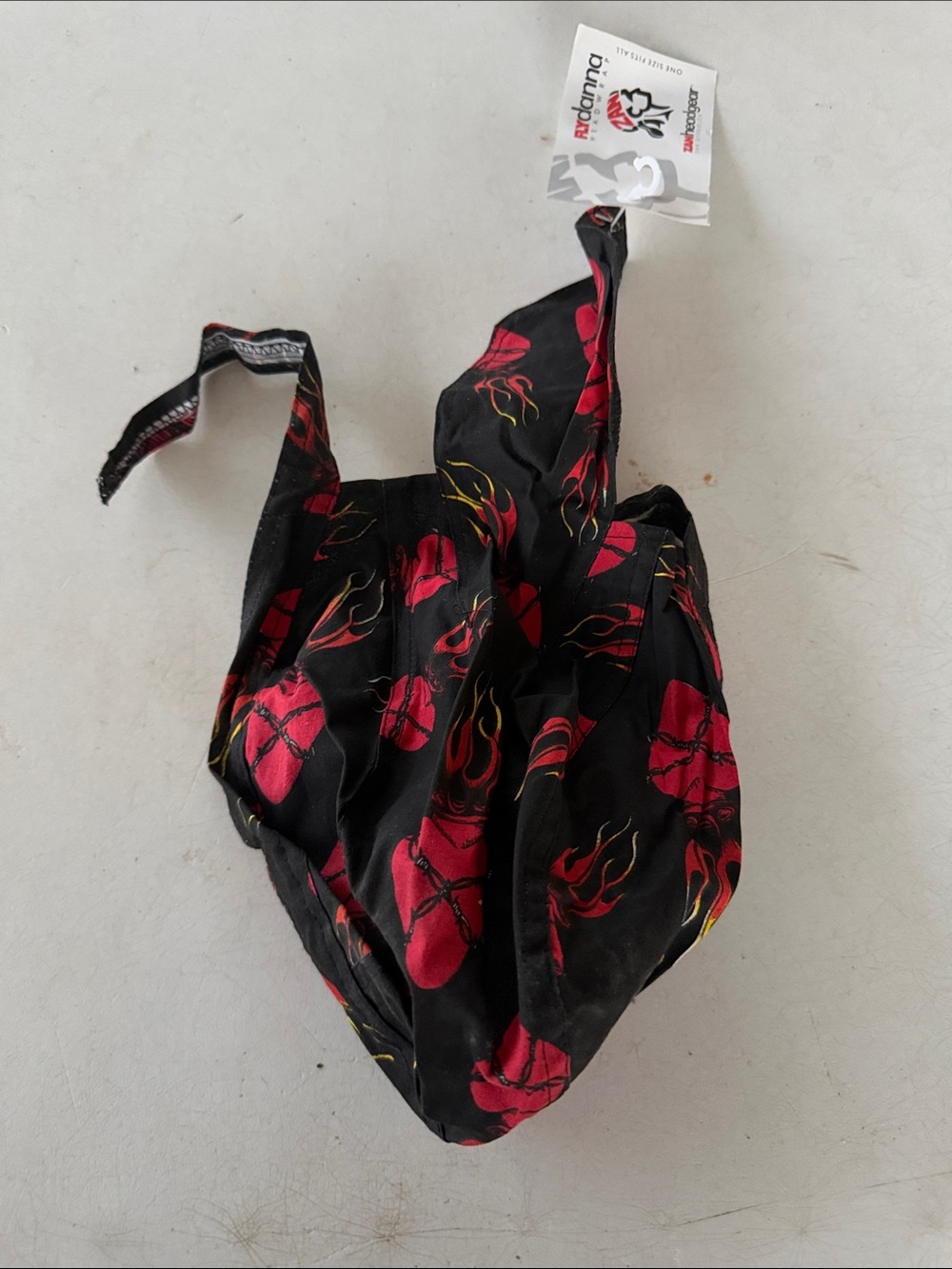 NWT Zan Headgear Black Headwrap with A Flame And Anatomical Heart Pattern